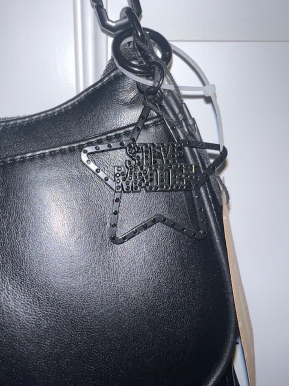 STEVE MADDEN BLACK FRINGE SHOULDER BAG - Picture 3 of 4